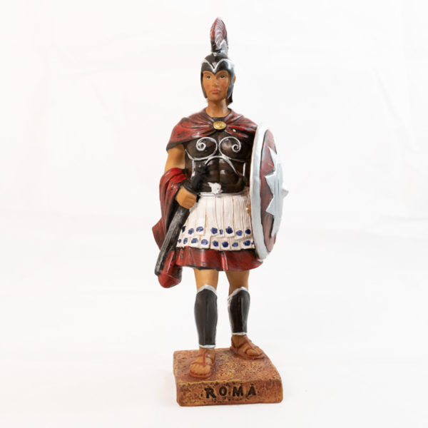 Statua centurione con scudo
