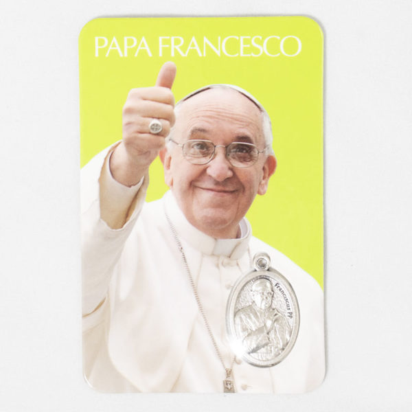 Santino plastificato, con immagine di Papa Francesco con medaglia
