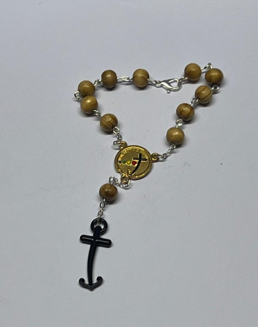 DECINA IN OLIVO Decina in legno